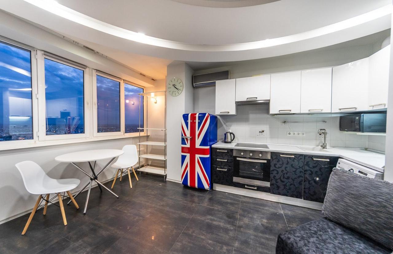 Luxury Apartment, Dniprovska Embankment26, Sokorki Kiev Extérieur photo